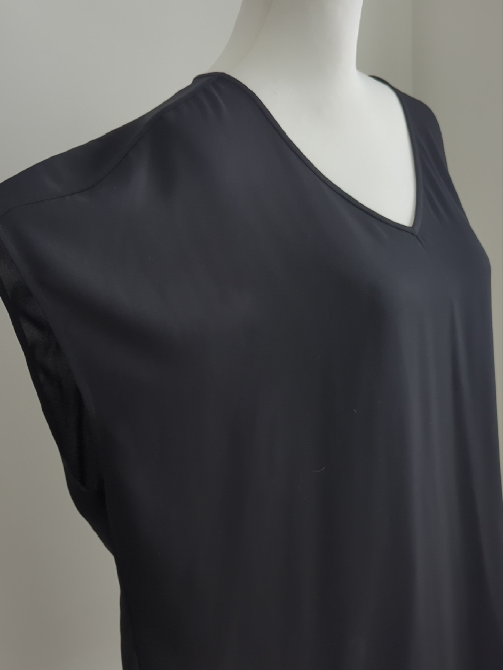 Chico's Sheer Black Doleman Sleeve V-neck High-Low Tunic Blouse SIZE 3 XL